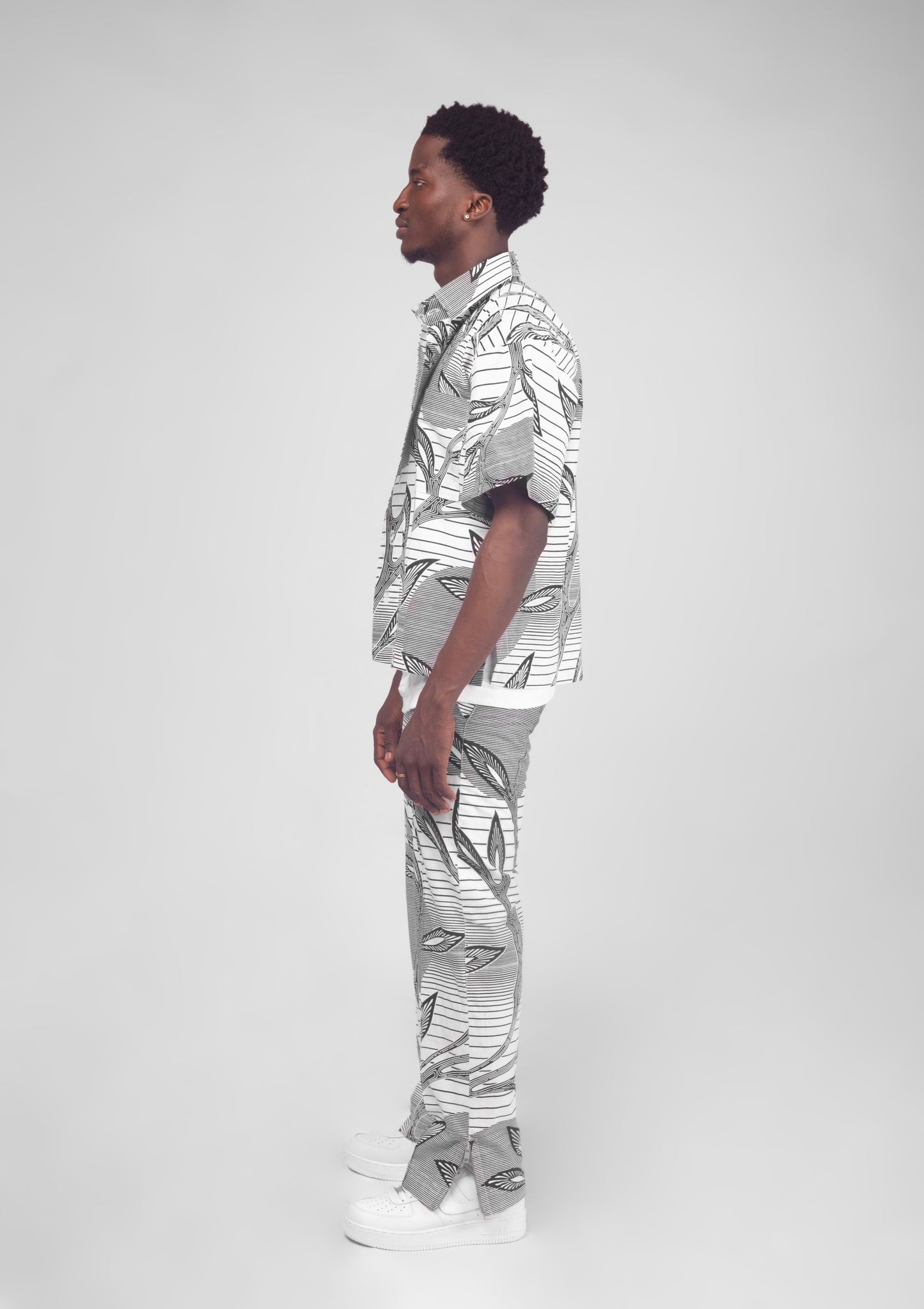 wooman 01 | white lotus