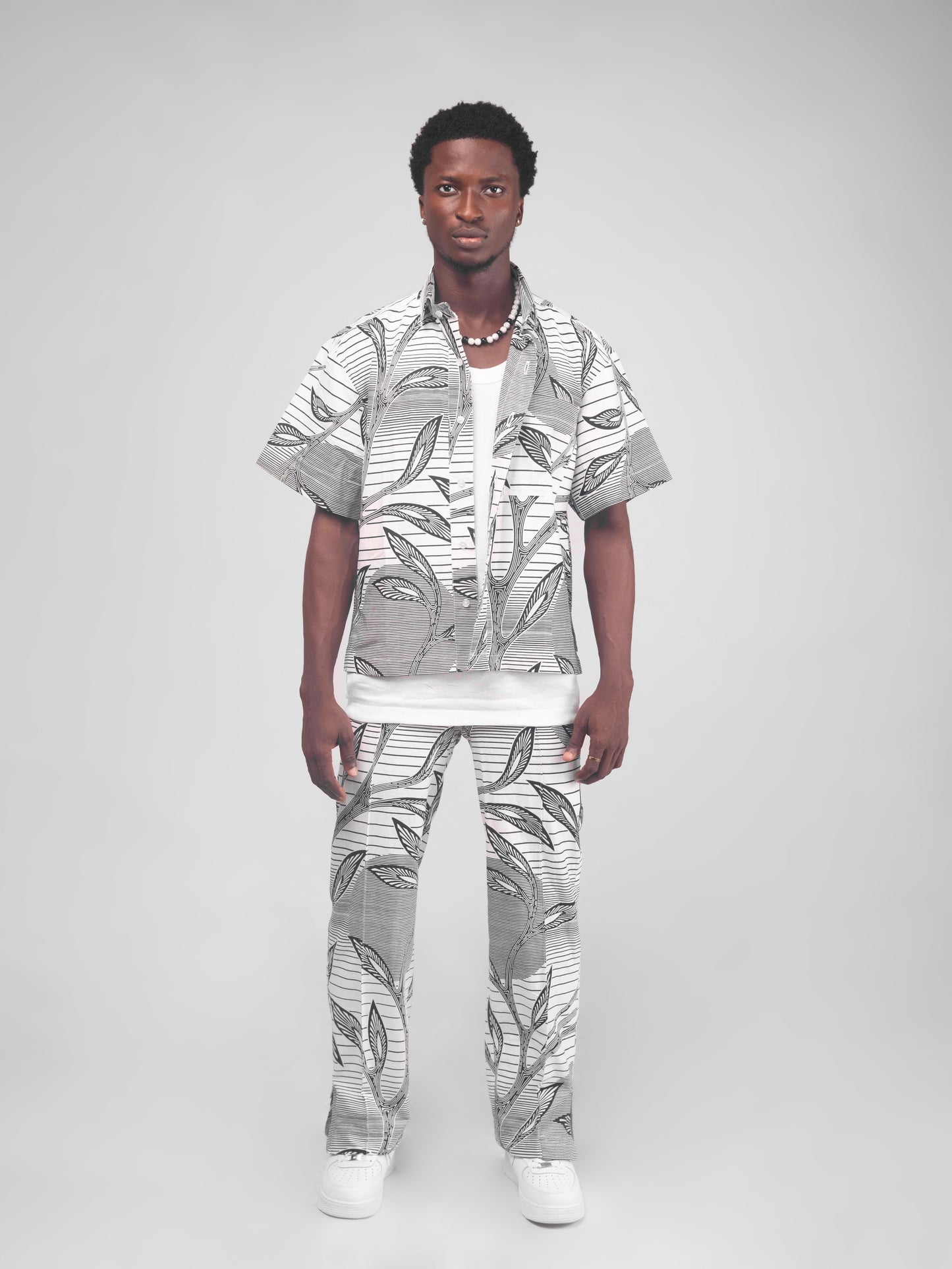 wooman 01 | white lotus